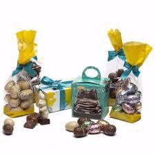 Caja con Huevitos de Pascua de Chocolate surtidos 500g - Valentino Chocolatier Asturias