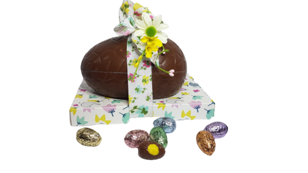 Huevo de Pascua de Leche 20 cm relleno con Huevitos de Chocolate - 1kg - Valentino Chocolatier